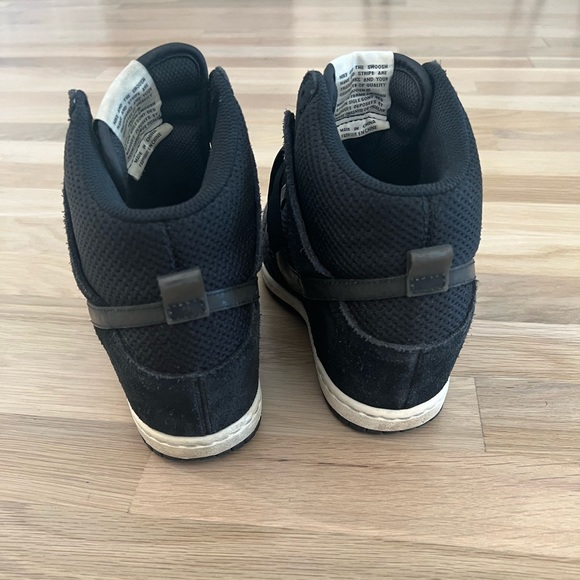 Nike Dunk Sky High 7.5 - Picture 4 of 7